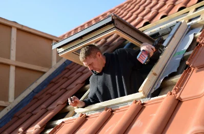 Pose de fenêtres de toit Velux à Arpenans